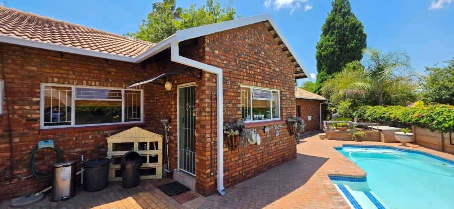 3 Bedroom Property for Sale in Doringkruin North West